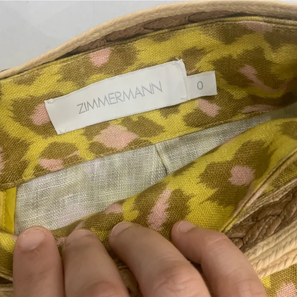 ZIMMERMANN Shorts women Sz 0 Lemon Leopard Carnaby Belted Linen Pleated Pockets